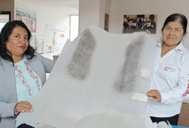 Angelita Viñanzaca y Aida Maita