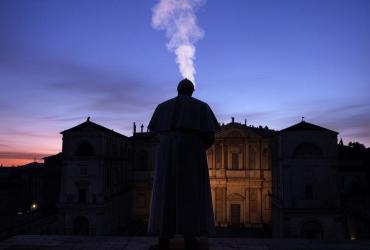 El nuevo Papa se podría conocer hoy 8 de mayo de 2025.