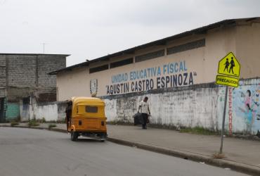 Unidad educativa baleada en Nueva Prosperina