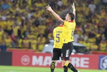 Octavio Rivero puso el empate 1-1 ante River Plate.