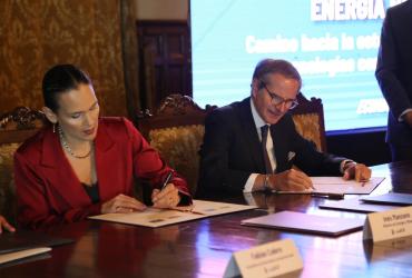 Tecnologia nuclear: Acuerdo con la OIEA
