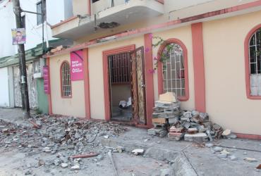 Una casa fue blando de una aparato explosivo en Samanes 2.