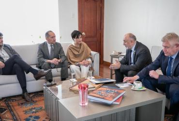 Acuerdos con embajada de Rusia