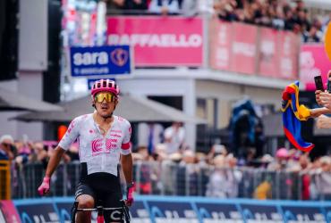 Richard Carapaz, EF Education-EasyPost, ciclismo, Giro de Italia, en vivo, etapa 19, Corsa Rosa, alta montaña