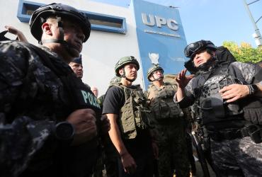 El presidente Daniel Noboa dispuso el traslado de la Comandacia de Policía.