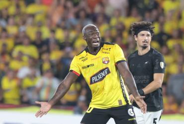 Felipe Caicedo puso contrato en Barcelona SC a “disposición entre lágrimas”