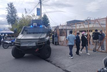 Se registran desmanes en la cárcel de Riobamba.