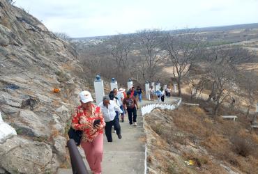 PASEOS POR LOS SENDEROS DEL CERRO