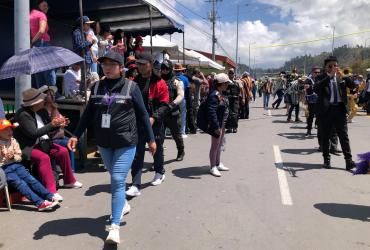 Foto. Más de mil policías participan en el operativo de seguridad por el desfile de la Mama Negra. (Gloria Taco)