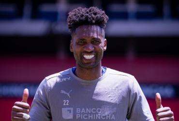 Alexander Domínguez arquero de Liga de Quito.