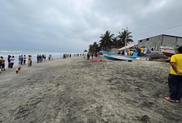 El crimen de dos jóvenes en la playa de la comuna San Pablo conmociona a los pobladores del sitio