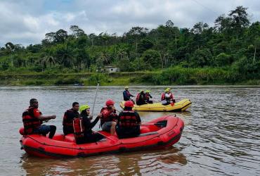 El cuerpo de Daniel Intriago fue localizado en el sector de Unipal, varios kilómetros río abajo del punto donde ocurrió el accidente.