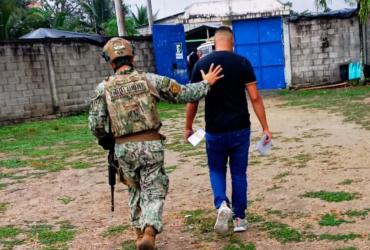 DETENIDO CON PAPELETAS EN GALERA