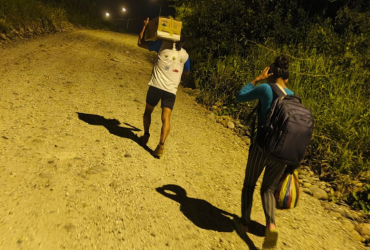 La familia regresó a su comunidad en Taisha.