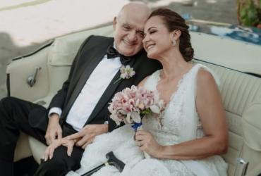 Marcela Aguiñaga publicó fotos tras la muerte de su padre.