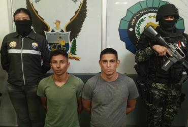 detenidos en Santa Ana