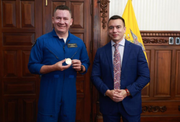 Juan Salinas emprenderá un viaje al espacio.