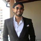  Douglas Bastidas comenzó una gira de conciertos con otros artistas, no descarta que la diseñadora vaya con él a las presentaciones. 