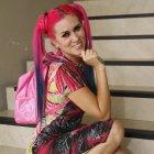  Zully Guillén  dice que  está feliz en su nueva faceta en De casa en casa y ahora tiene su propio canal de Youtube. 