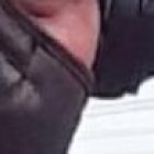 Edder Calderón se dedica a vender mascarillas por los cantones de la provincia de Guayas.