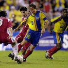 Álex Aguinaga criticó la novela 'Sí se puede'.