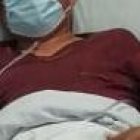 Fue ingresado al hospital en grave estado de salud. Actualmente se recupera.