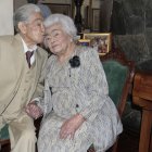 Las edades entre ambos suman 214 años, razón por la que entraron en el libro de los récords. Ahora viven con su hija en el centro norte de Quito.