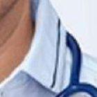 Mauricio Herrera tiene a varias personas que le ayudan en el cuidado y limpieza de su hogar.