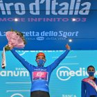Jonathan Caicedo conservó la maglia azzurra que identifica al líder de la clasificación de la montaña del Giro de Italia.