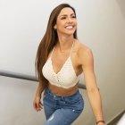 La bailarina y modelo brasileña Paloma Fiuza se dio a conocer en Ecuador como bailarina y presentadora de farándula.