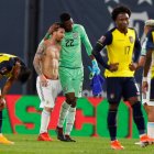 Dida Domínguez y el delantero gaucho se saludaron al final del partido.