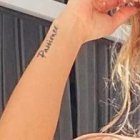 Angie es presentadora de televisión, modelo y fit coach.