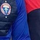 El entrenador Pablo Trobbiani y la presidenta Mayra Argüello junto a Ely Esterilla (c), refuerzo del Ciclón.