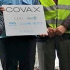 Una delegación de la ONU recibió el cargamento de AstraZeneca.