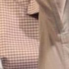 Guillermo Lasso lleva la ventaja ante su adversario, cuando falta casi nada para que termine el escrutinio.