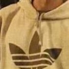 Aquí una foto del joven cuando aún sonreía a la vida