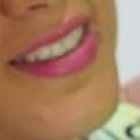 La animadora no quiere creer que está enferma, por eso busca otras alternativas médicas.