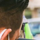 Al retiro de las películas antisolares que no tienen permiso se suma una multa del 10% del salario básico unificado.