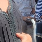 Mujeres en estado de gestación, como Ninoska Vera, acuden a los centros de vacunación con su respectiva prescripción médica.