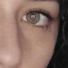 Hizo un video en el que se maquilla, peina y viste como Bárbara Mori. Muchas la criticaron.