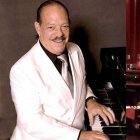 Larry Harlow fue un prodigioso del piano y lo mostró con la salsa.