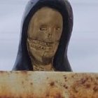 Todas de diversos colores. Nadie sabe cómo aparecieron las efigies.