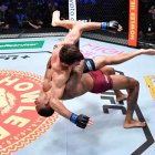 Así cerró la pelea Michael Morales, provocando los aplausos del presidente de la compañía, Dana White.