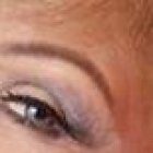 Es una cantante ecuatoriana, también conocida como “La Triunfadora de América”.​