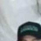 En la foto aparecen en una ‘vacilada’ Tyson, detrás de él alias Sin Picha, ambos requeridos por la Policía.