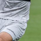 Lucas Sosa estará en el centro de la zaga de Barcelona.