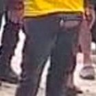 La escena de los cuerpos tirados en el piso causó conmoción en transeúntes de esa zona popular de Chone.