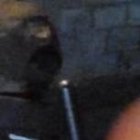 Agentes investigadores buscan indicios con la finalidad de verificar a los autores del atentado en el que dos personas fallecieron.