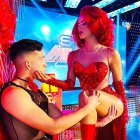 Los participantes 

de ‘Soy el mejor’ ensayan con el vestuario que utilizarán en la presentación, para prevenir accidentes.