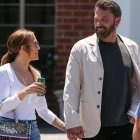 La cantante Jennifer López y el actor Ben Affleck se casaron el 16 de julio en una pequeña ceremonia familiar tras obtener una licencia de matrimonio en Nevada (EE.UU.).